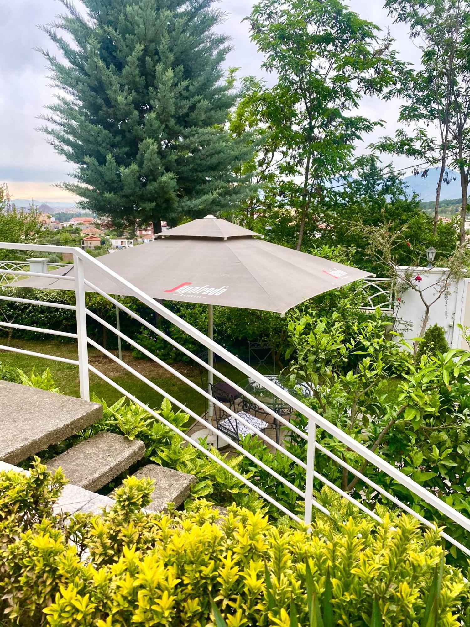 35 Apartamento Tirana
